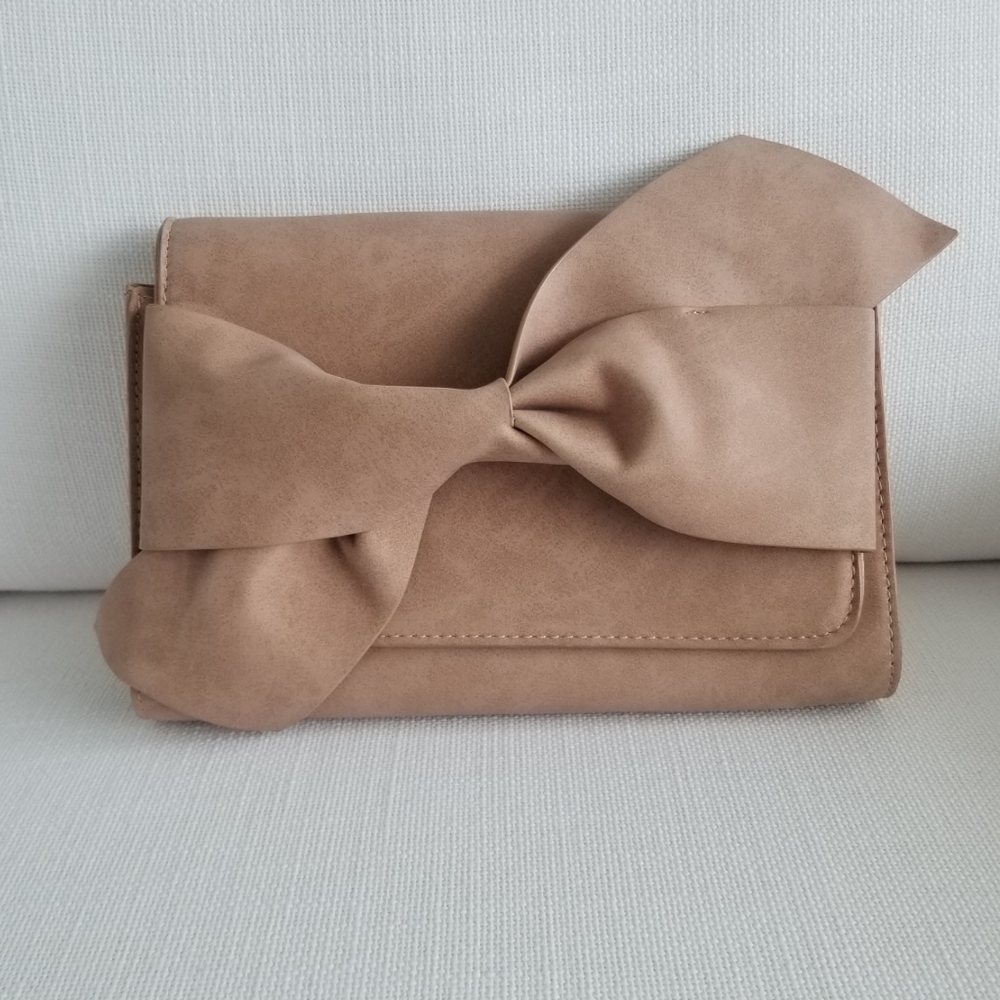 Anthropologie Bella Bow Clutch (Suede-like) Tan